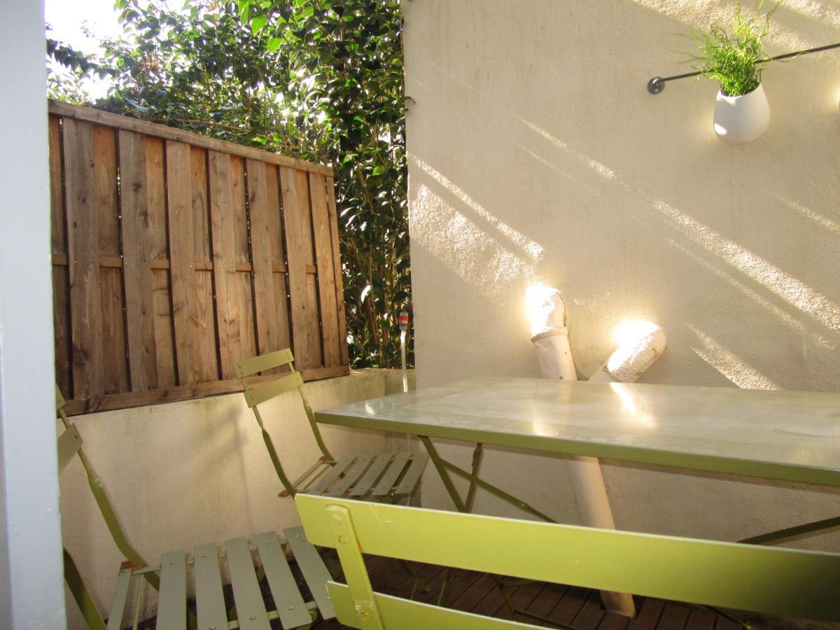 Maison 3 Chambres - Terrasse - Climatisation 10 Minutes A Pied Du Pont D'아비뇽 외부 사진