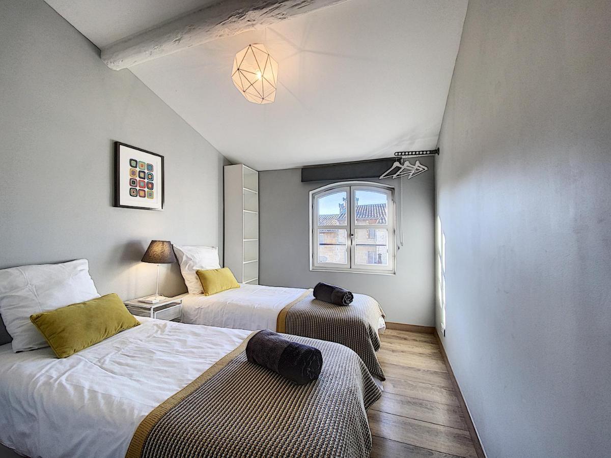 Maison 3 Chambres - Terrasse - Climatisation 10 Minutes A Pied Du Pont D'아비뇽 외부 사진
